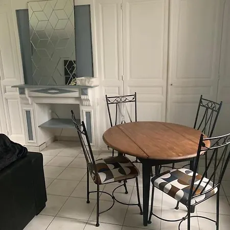 Sous Le Grand Cedre Дом отдыха *